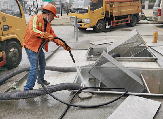 三更罗镇隔油池清理